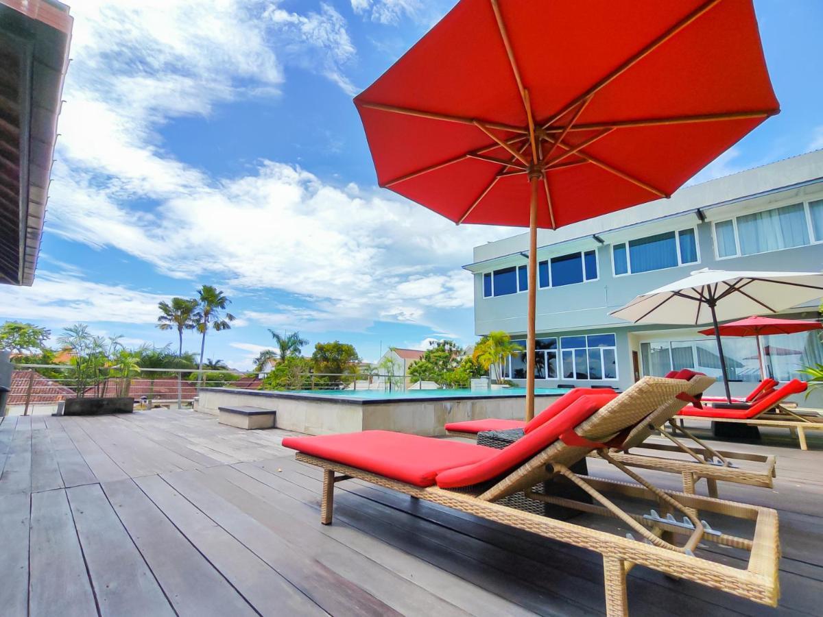 Junior Suite Pool View